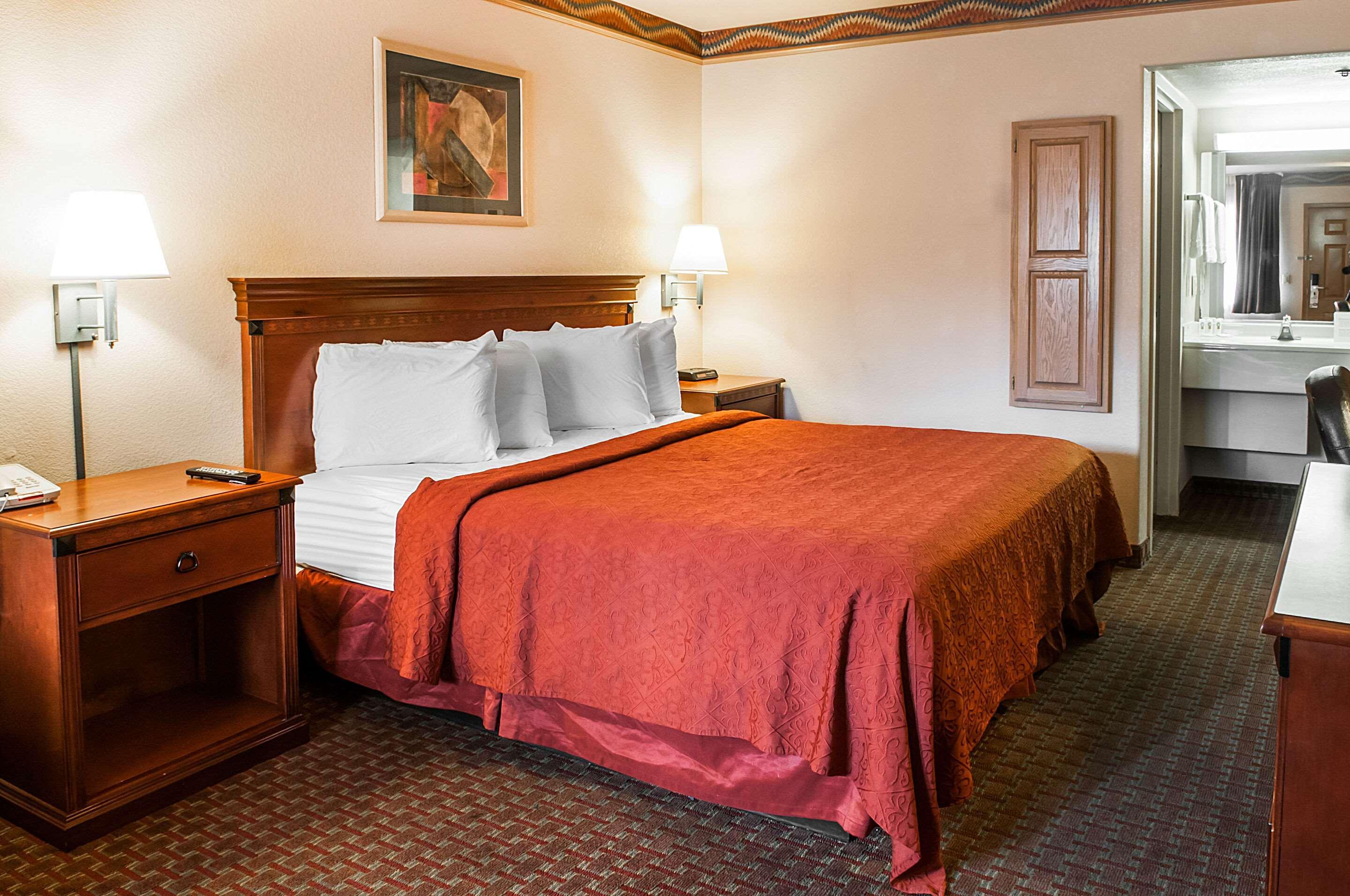 Quality Inn & Suites Las Cruces - University Area Екстер'єр фото
