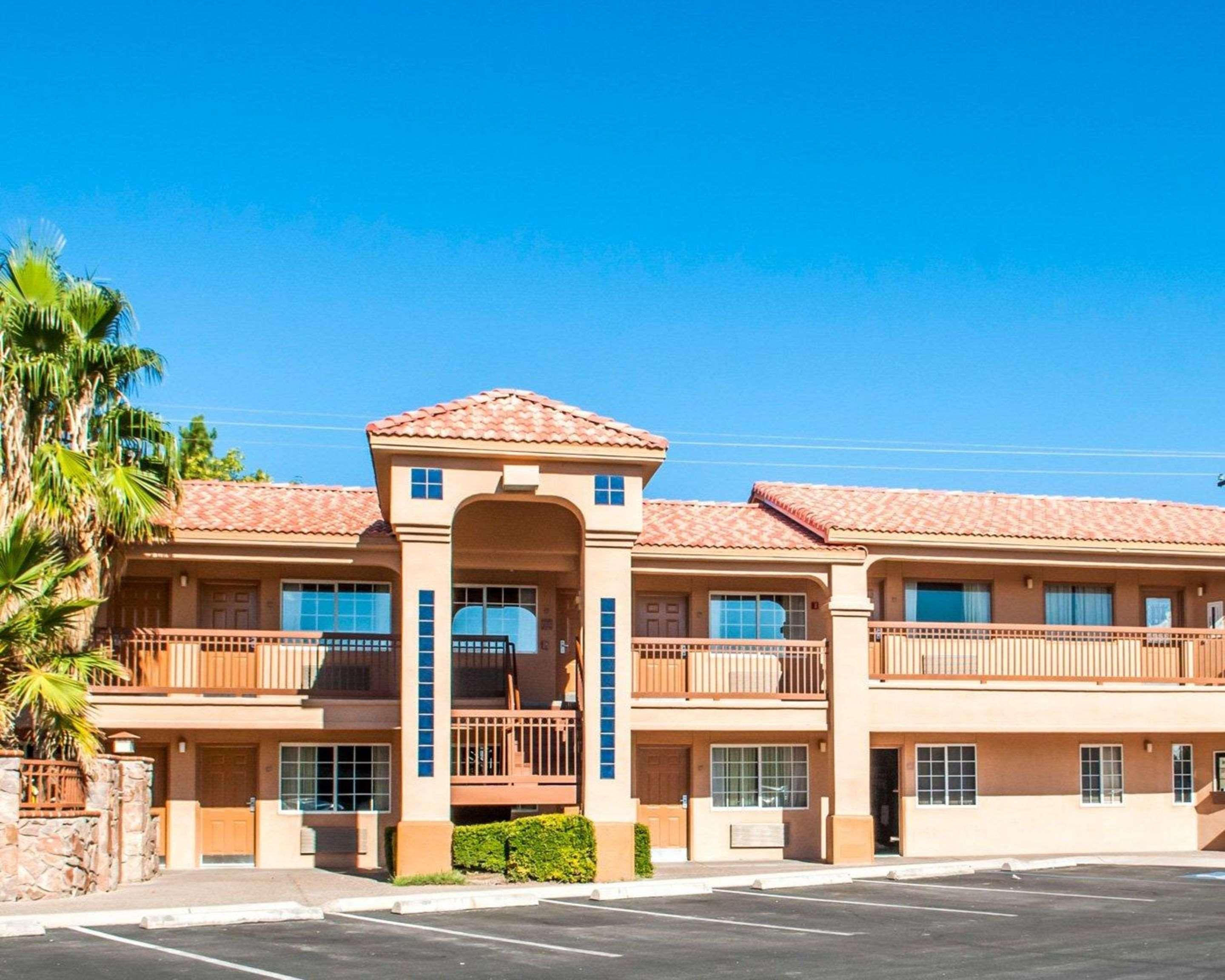 Quality Inn & Suites Las Cruces - University Area Екстер'єр фото
