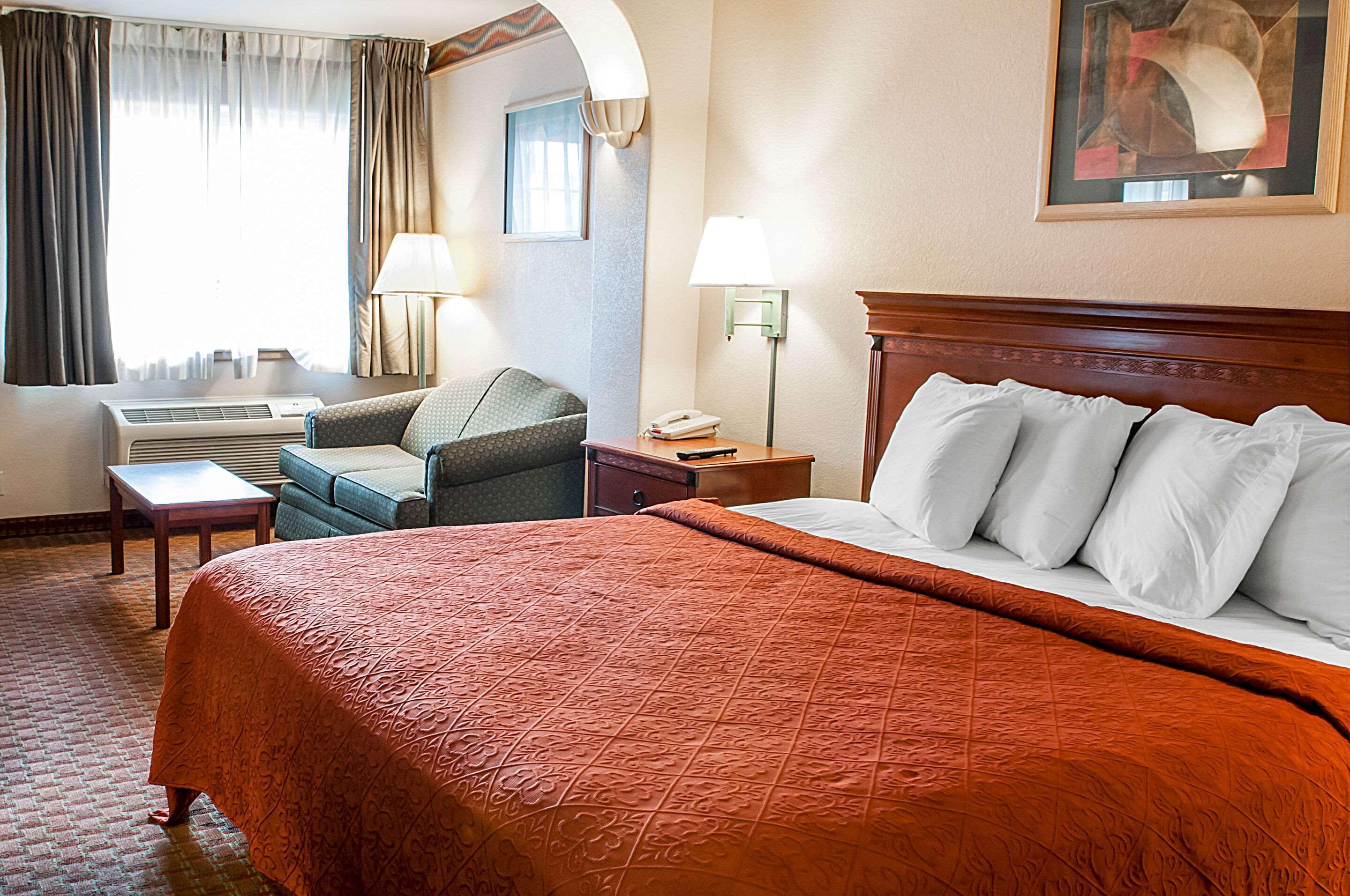 Quality Inn & Suites Las Cruces - University Area Екстер'єр фото