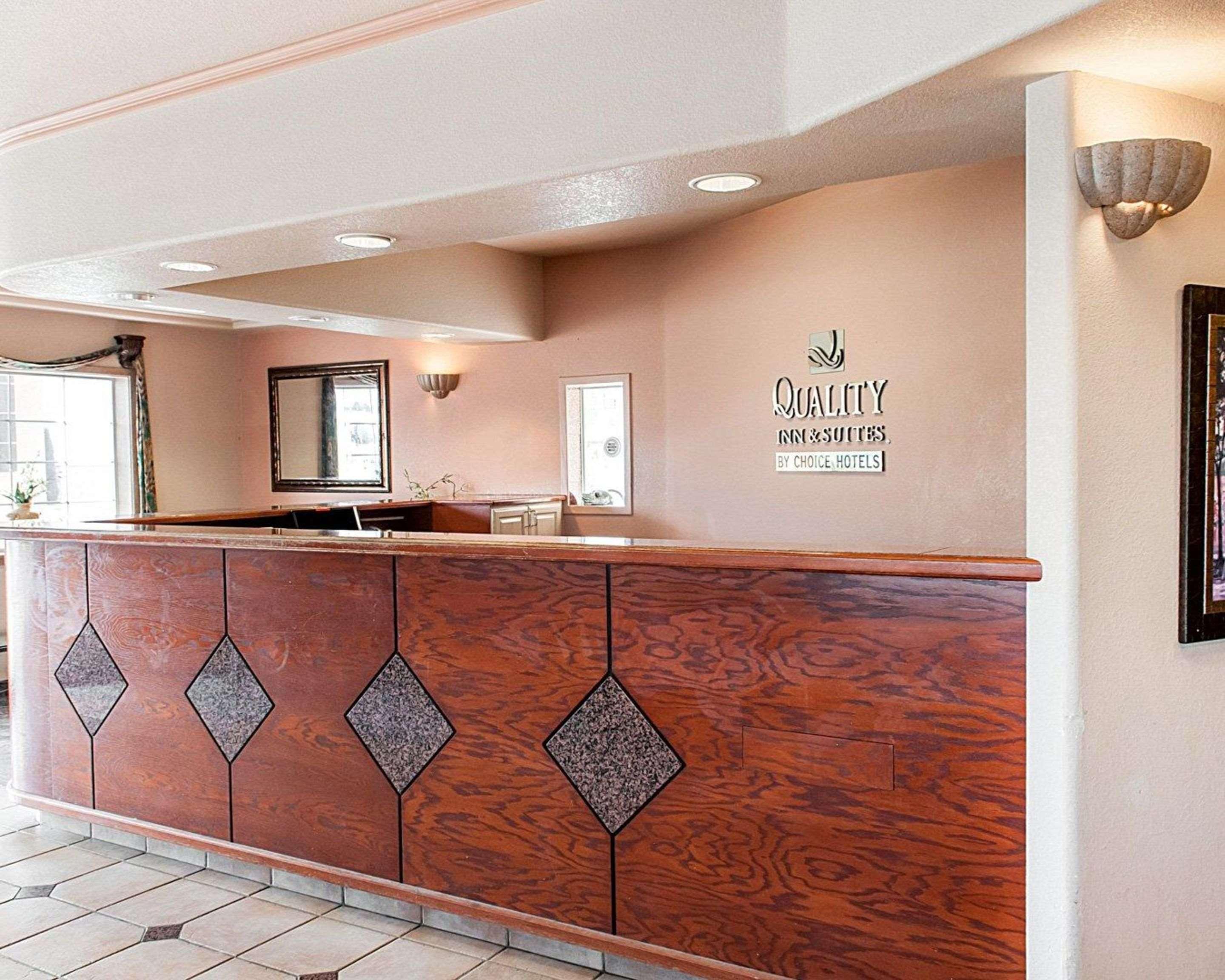 Quality Inn & Suites Las Cruces - University Area Екстер'єр фото