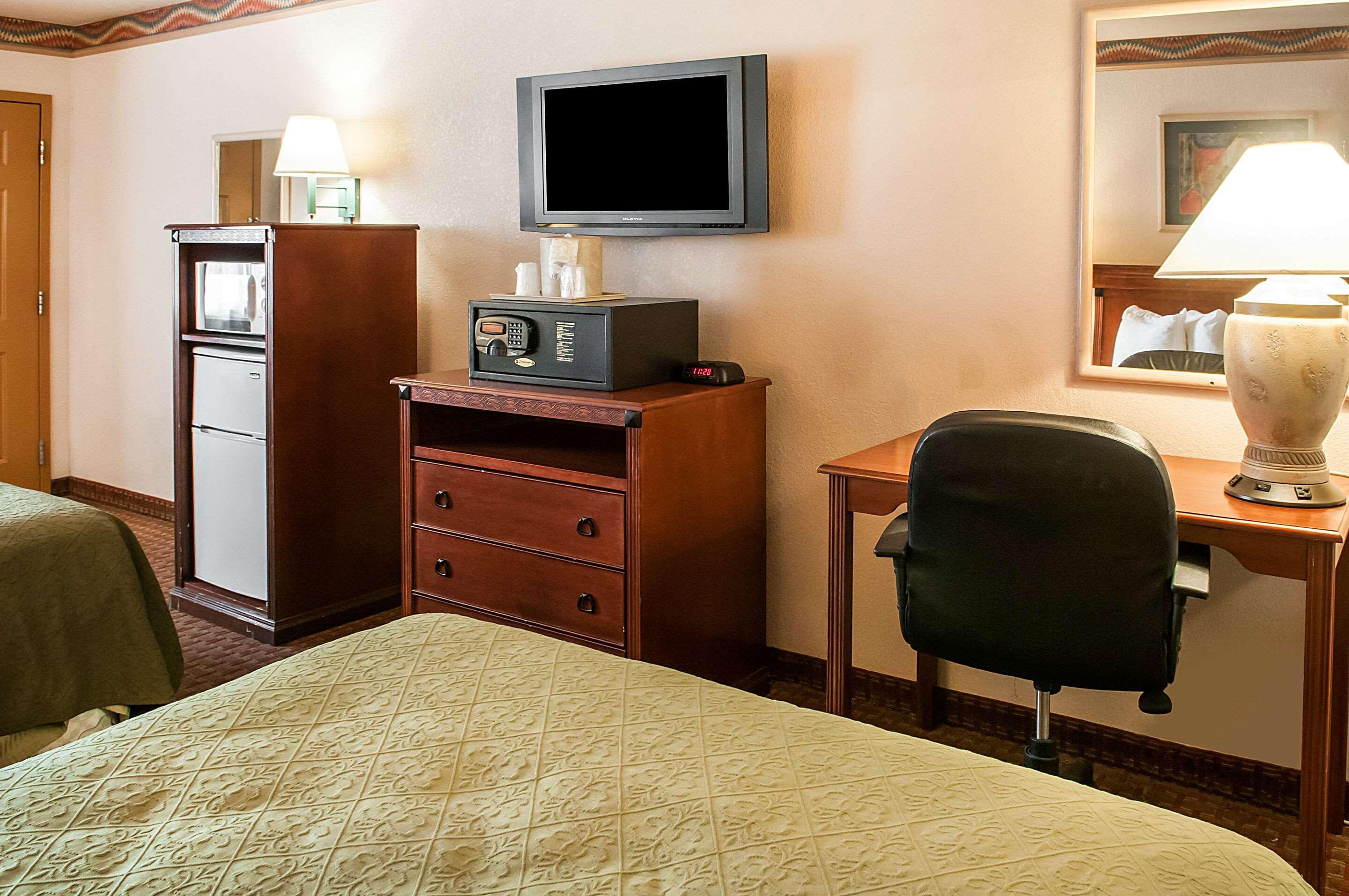 Quality Inn & Suites Las Cruces - University Area Екстер'єр фото