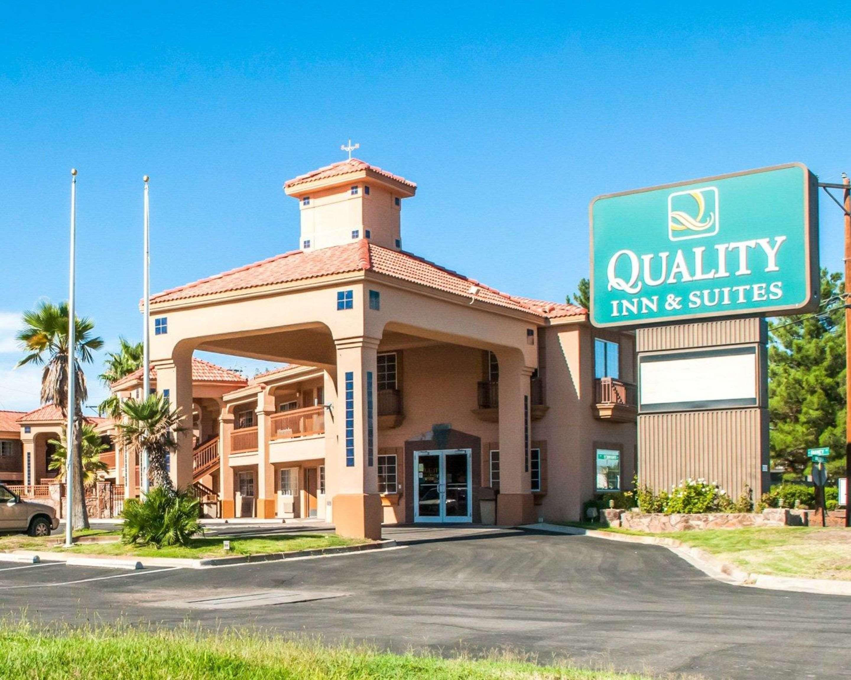 Quality Inn & Suites Las Cruces - University Area Екстер'єр фото