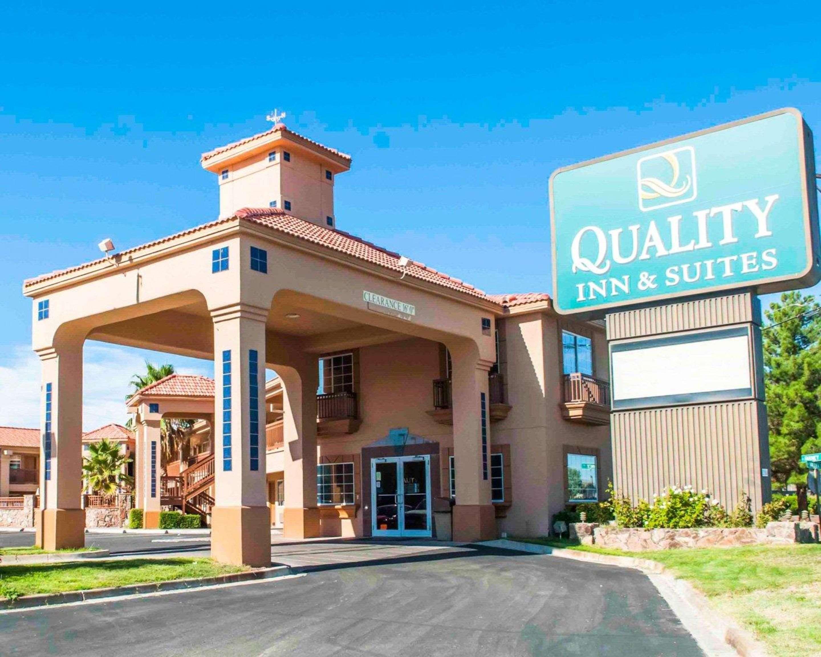 Quality Inn & Suites Las Cruces - University Area Екстер'єр фото