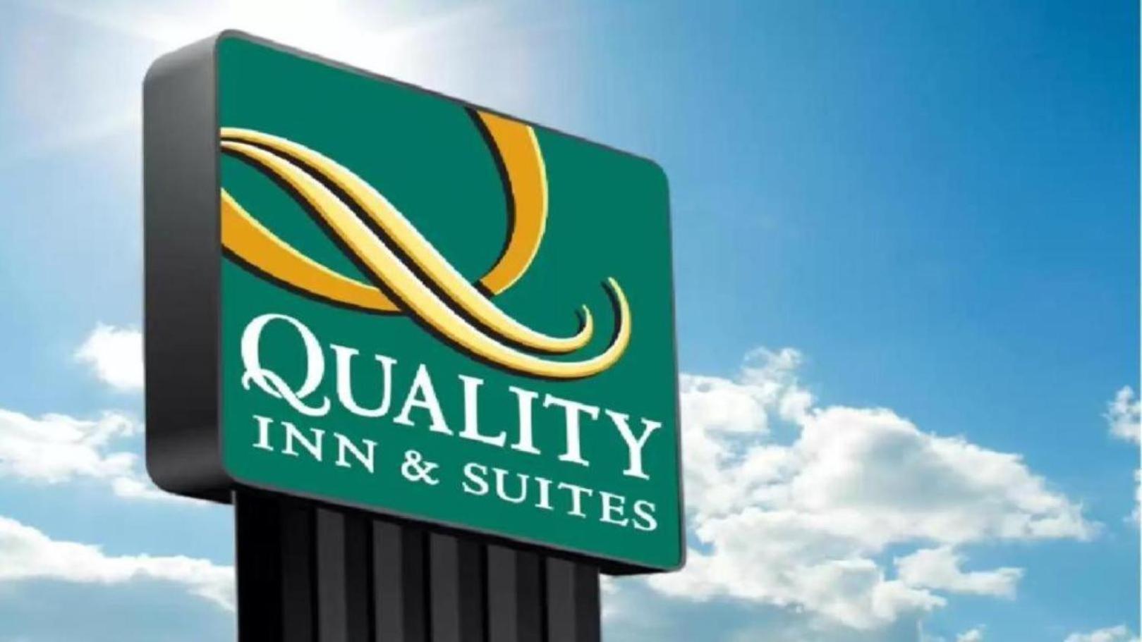 Quality Inn & Suites Las Cruces - University Area Екстер'єр фото